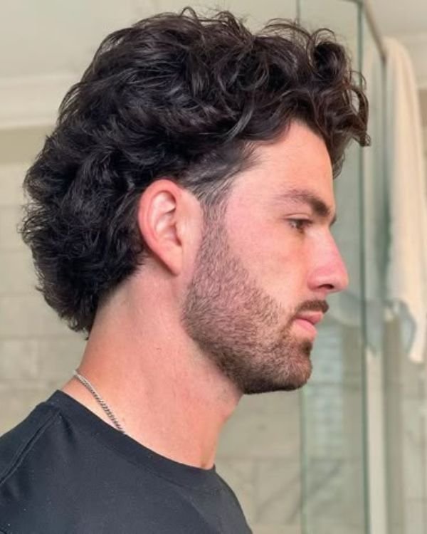 Flowing Mullet haircut