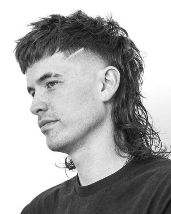 long mullet haircut of men