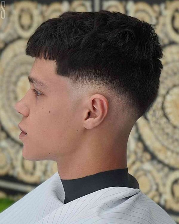 Layered French Crop with Low Fade