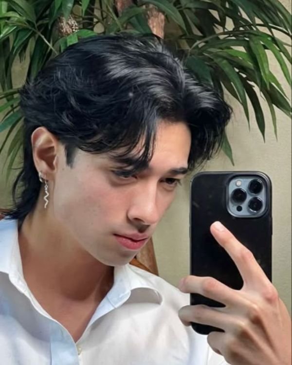 Middle Part Wolf Cut